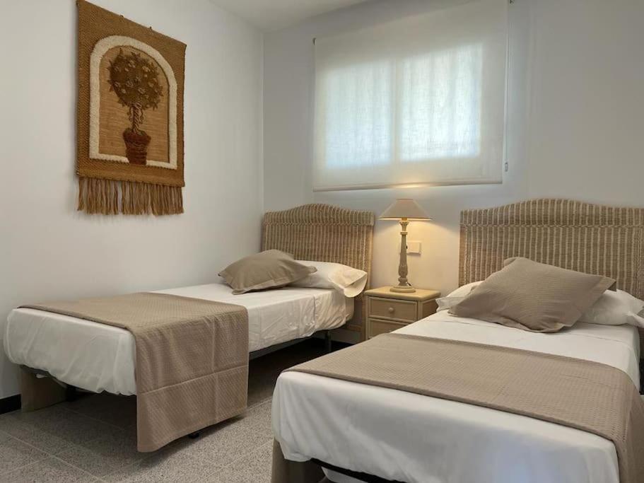 Apartamento 1ª Linea De Playa - Con Piscina Y Parking Playa de Gandia エクステリア 写真