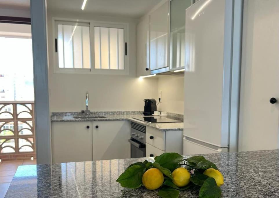 Apartamento 1ª Linea De Playa - Con Piscina Y Parking Playa de Gandia エクステリア 写真